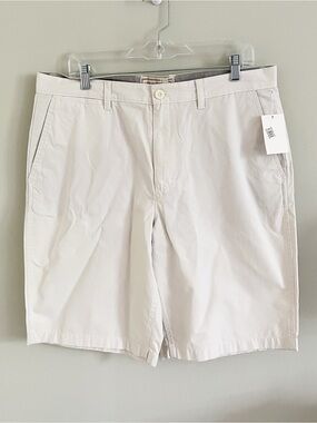 Nordstrom light colored khaki Chino shorts size 36